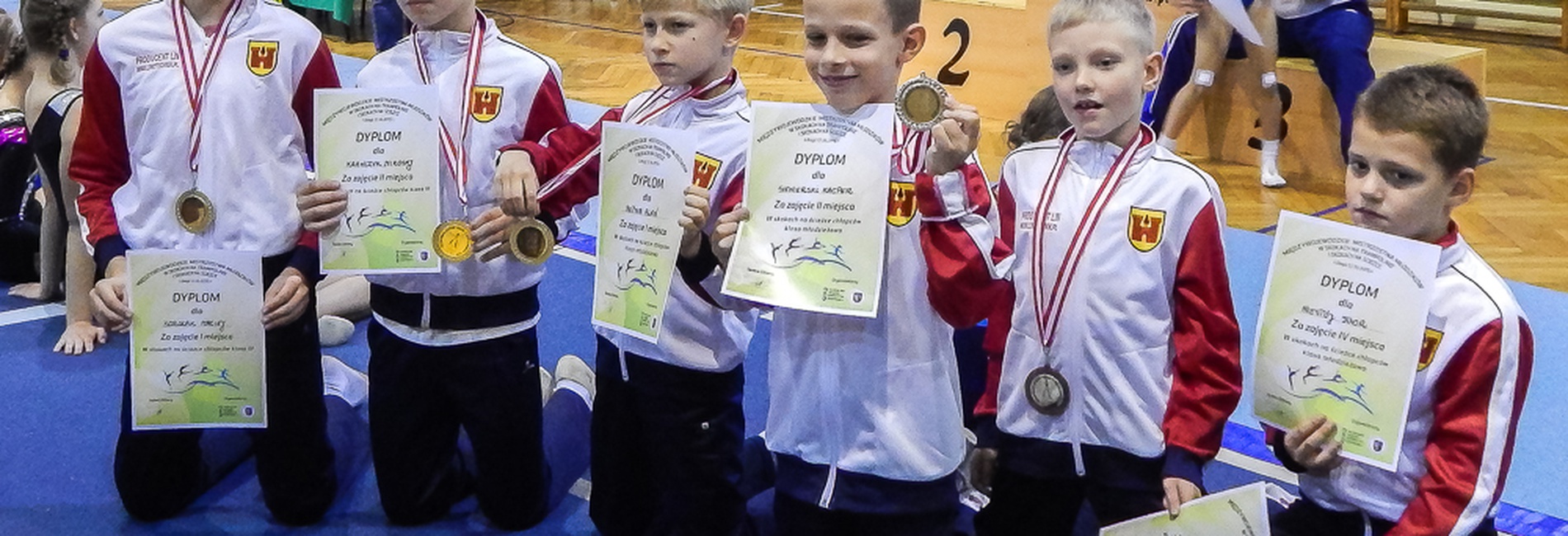 Międzywojewódzkie Mistrzostwa Młodzików w Akrobatyce Sportowej w Libiążu - zdjęcie główne